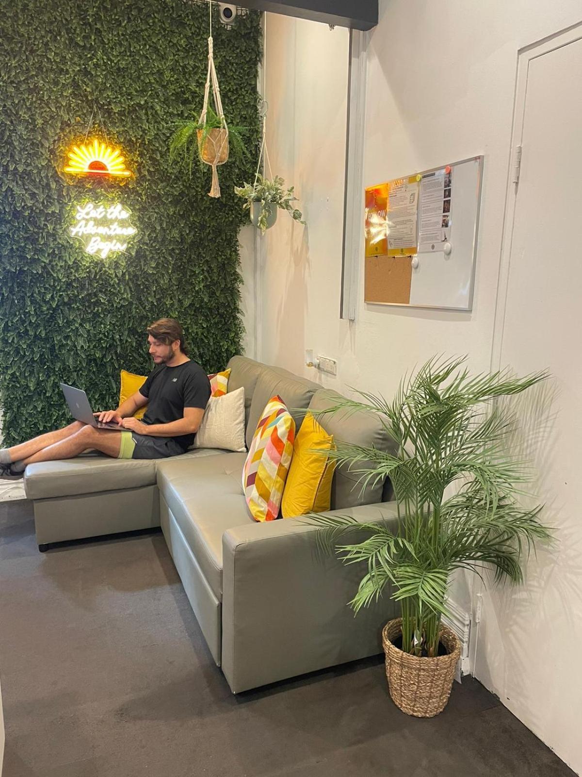 Tequila Sunrise Hostel 시드니 외부 사진